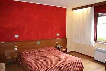 Ξενοδοχείο Le Querce 3*