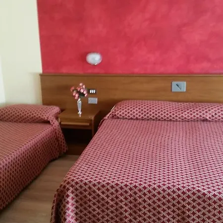Le Querce 3*